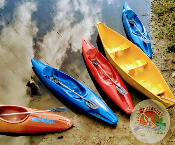 Passeio de caiaque